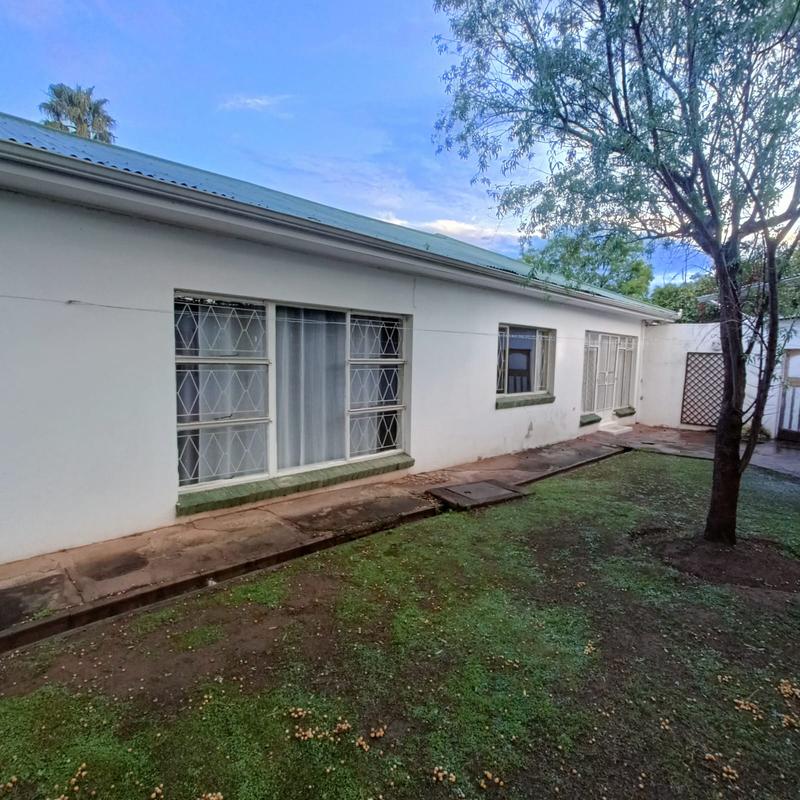 5 Bedroom Property for Sale in Bergsig Eastern Cape